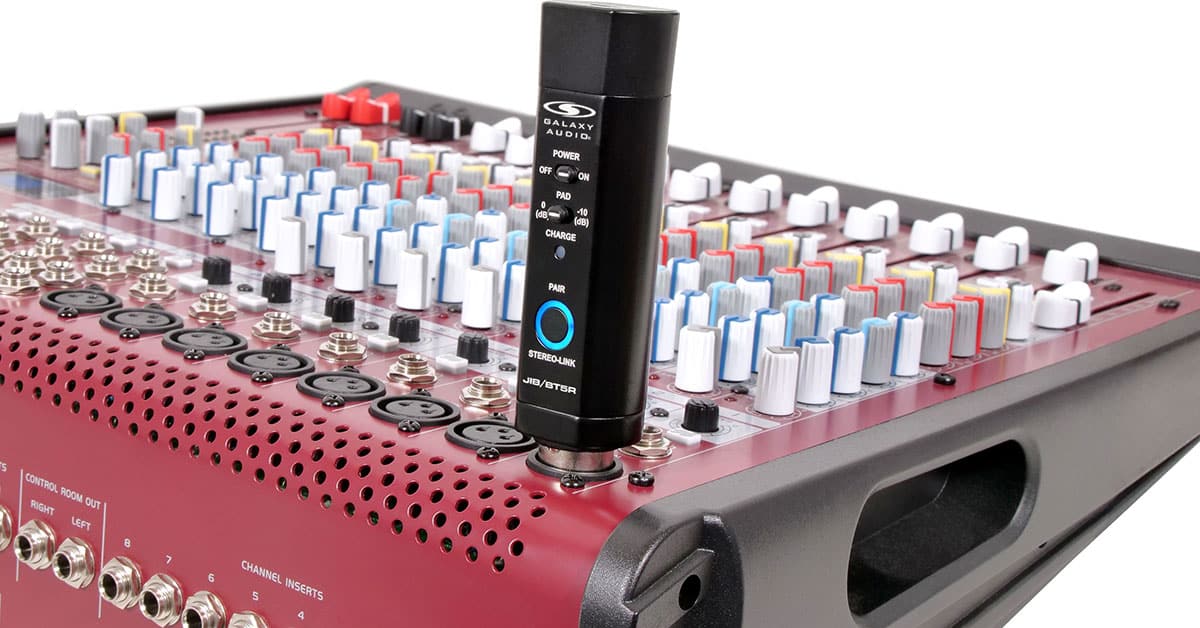 JIB/BT5R Wireless XLR Bluetooth 5.0 Receiver in Mixing console